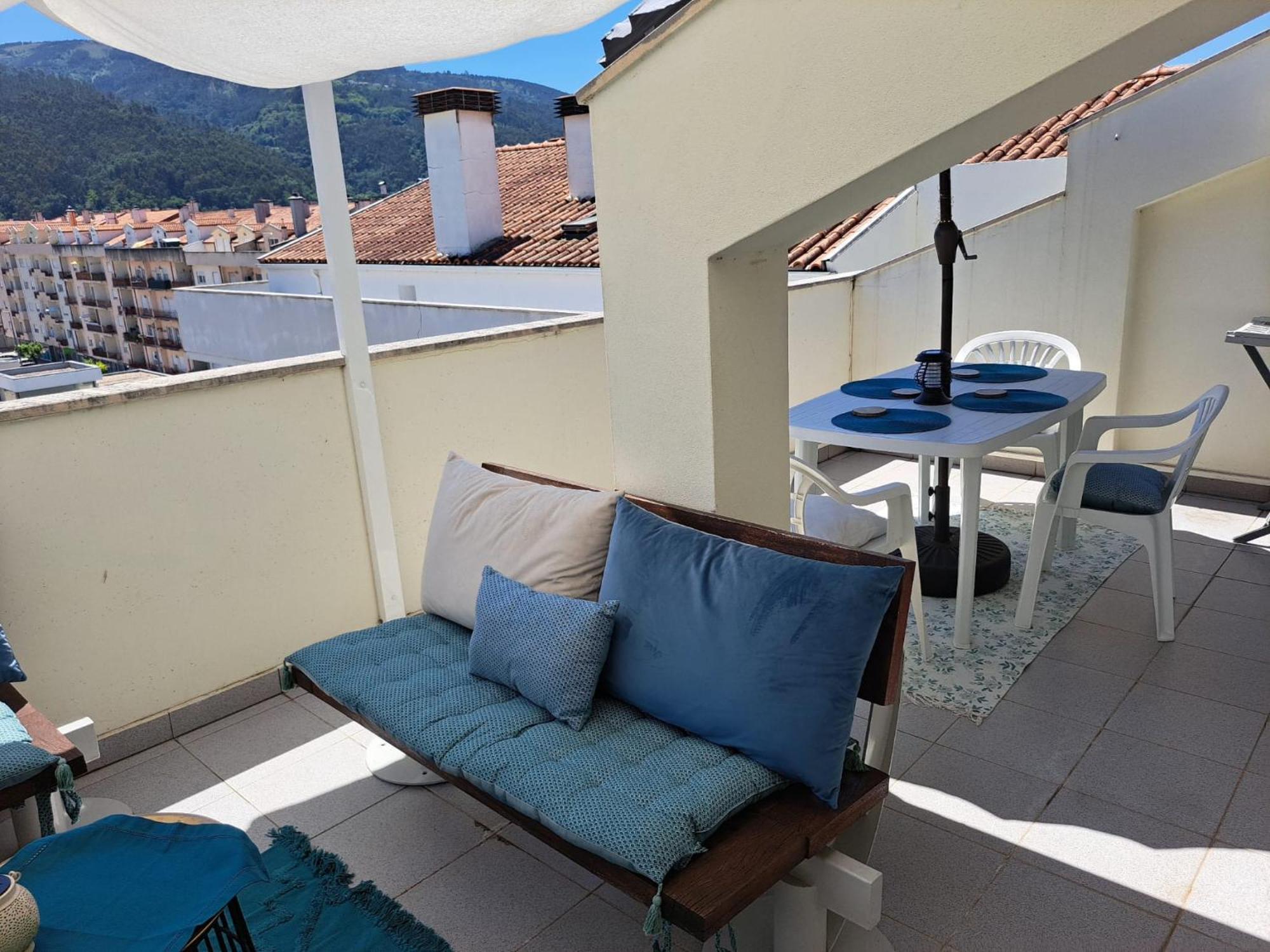 Chez Louise: Onde A Serra Beija O Ceu Lousã Exterior foto