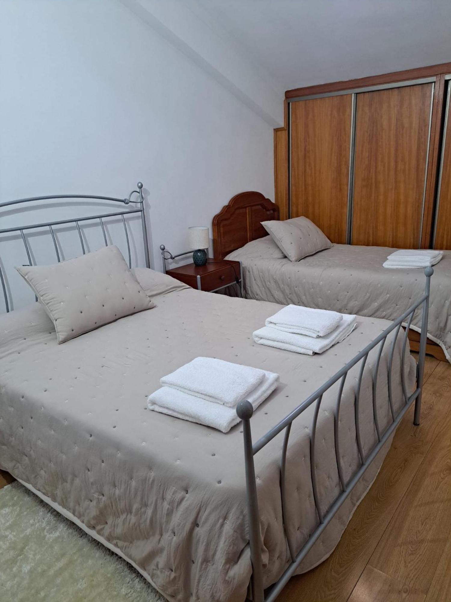 Chez Louise: Onde A Serra Beija O Ceu Lousã Exterior foto