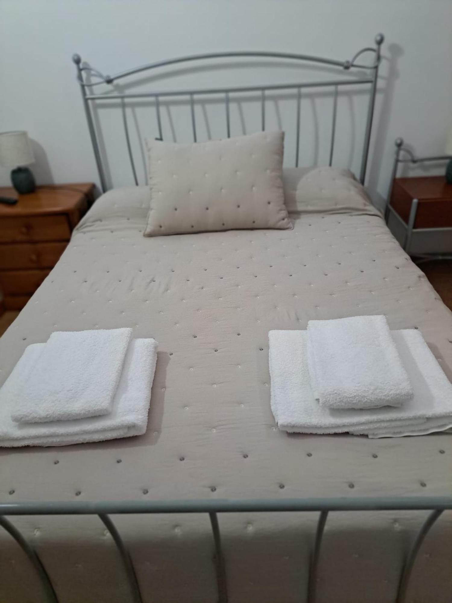 Chez Louise: Onde A Serra Beija O Ceu Lousã Exterior foto